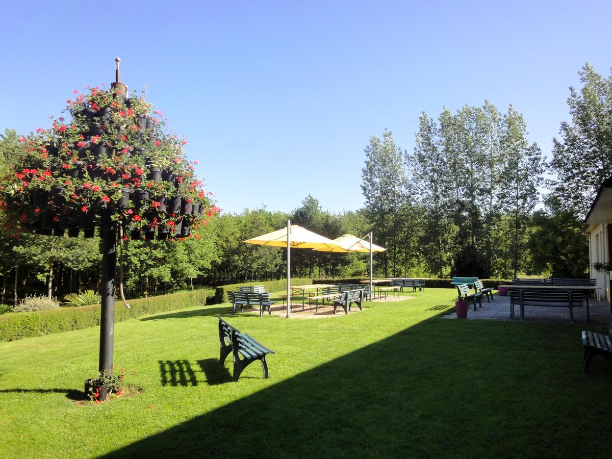 Hotel Restaurant La Grenouillere Vitré Eksteriør bilde